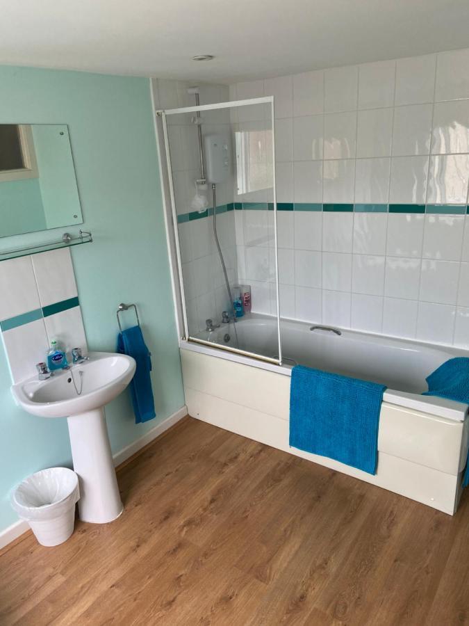 Cosy 3-Bedroom House, Stones Throw To Beach Weymouth Exteriér fotografie